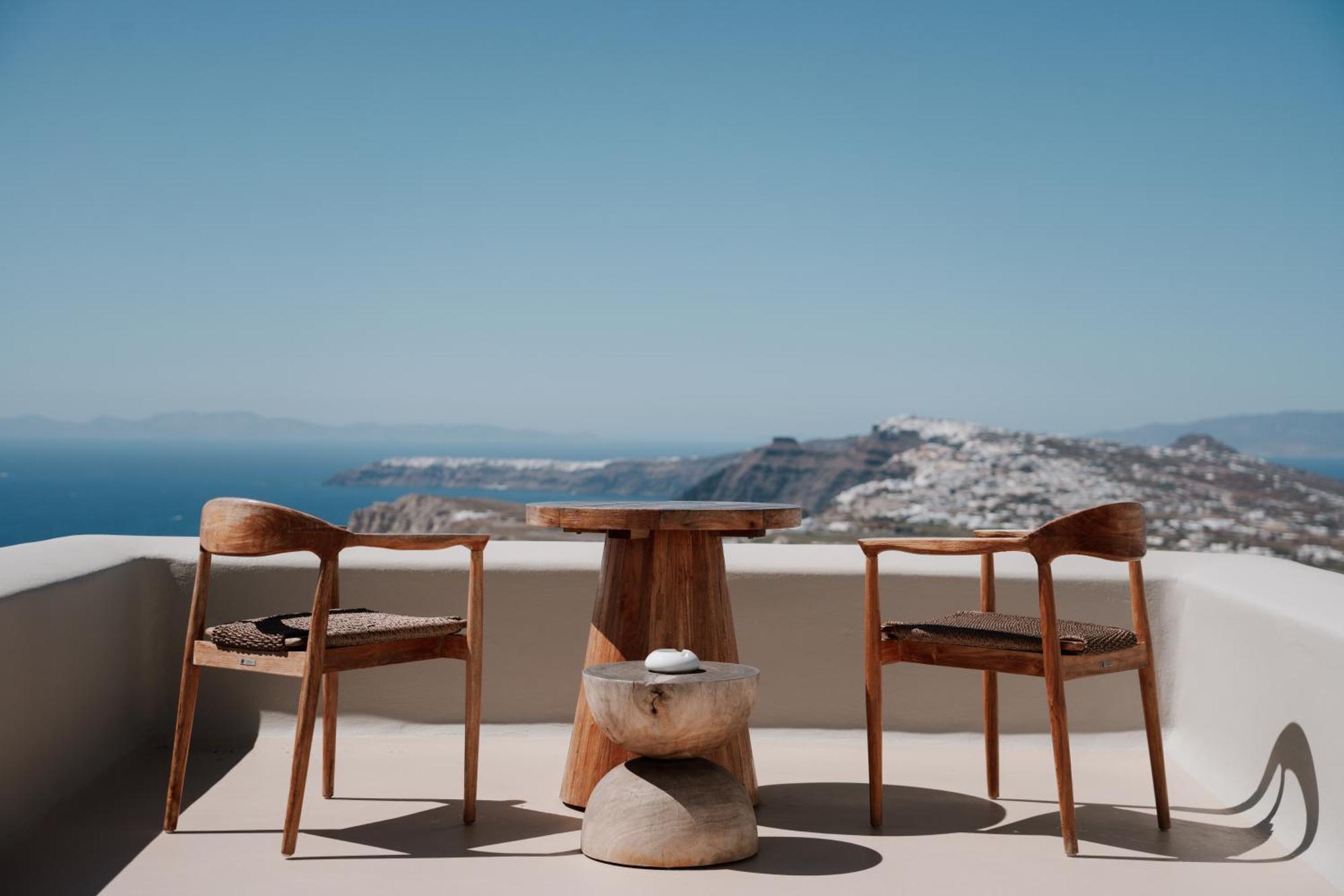 Luna Santorini Suites Pyrgos Kallistis ภายนอก รูปภาพ