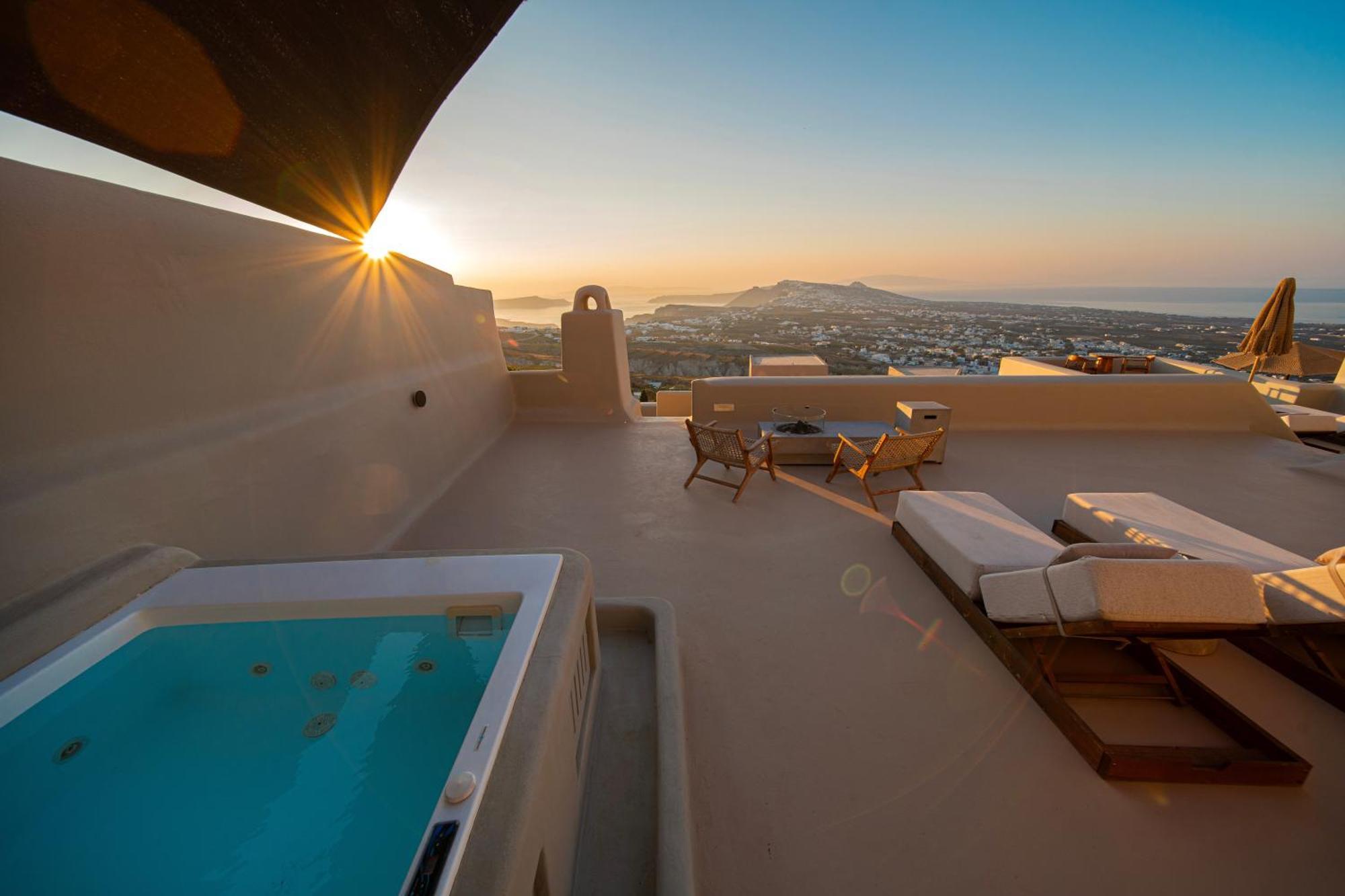 Luna Santorini Suites Pyrgos Kallistis ภายนอก รูปภาพ